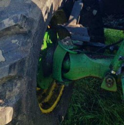 John Deere 7830 Przegub Przedniego Napędu Prawy Lewy R155627 R155628 - Pusašis - Žemės ūkio technika: foto 2 John Deere 7830 Przegub Przedniego Napędu Prawy Lewy R155627 R155628 - Pusašis - Žemės ūkio technika: foto 2