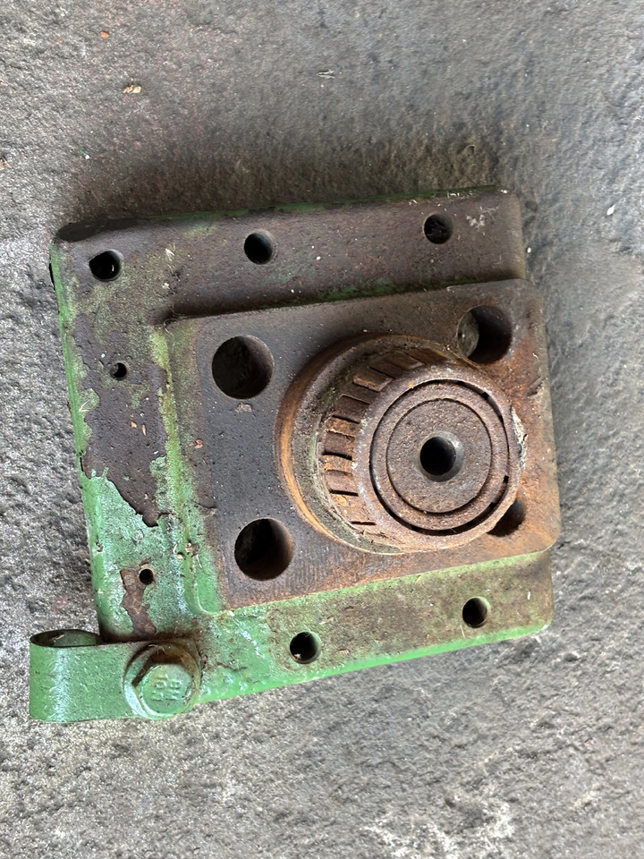 John Deere 7RXXX 7R330 7R 330 Sworzeń Zwrotnicy Czop R558837 - Vairavimo sistema - Žemės ūkio technika: foto 2 John Deere 7RXXX 7R330 7R 330 Sworzeń Zwrotnicy Czop R558837 - Vairavimo sistema - Žemės ūkio technika: foto 2