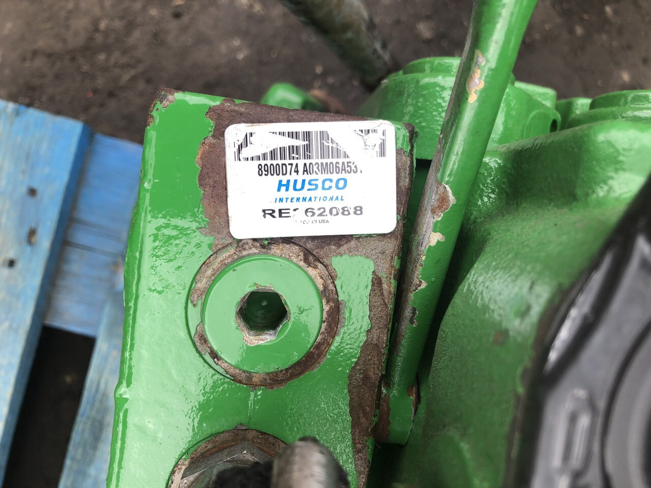 John Deere-rozdzielacz/John Deere 9420 - Hidraulinis vožtuvas - Žemės ūkio technika: foto 1 John Deere-rozdzielacz/John Deere 9420 - Hidraulinis vožtuvas - Žemės ūkio technika: foto 1