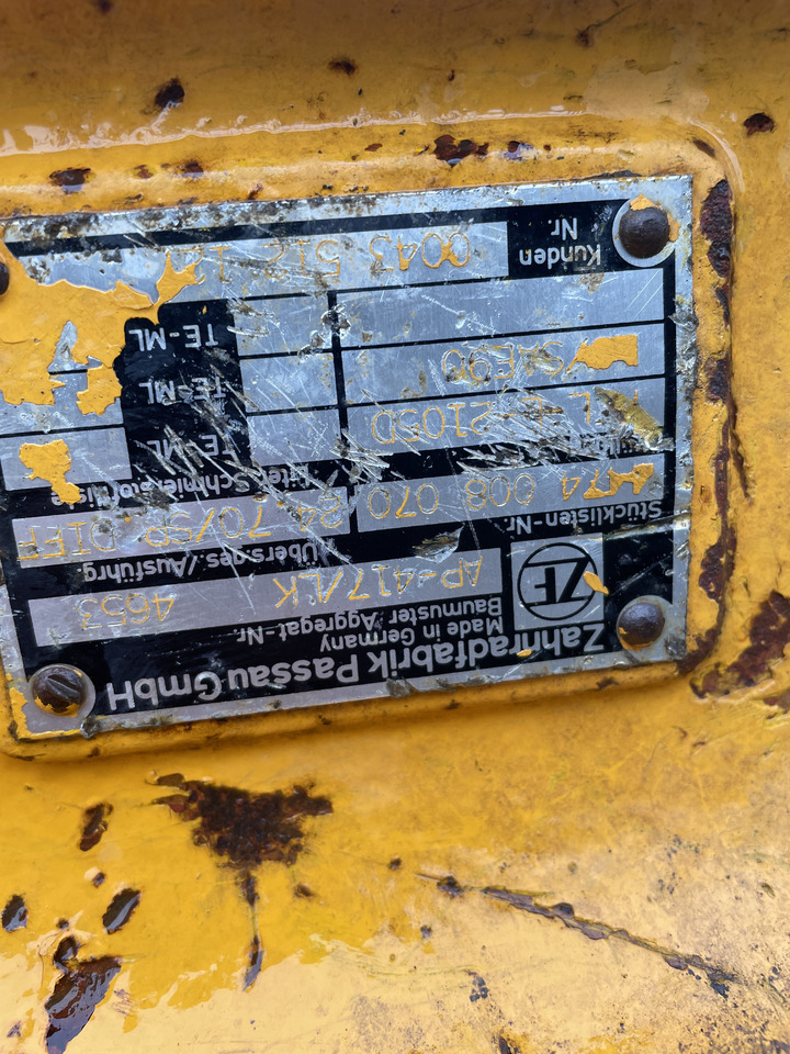 Liebherr 541 546 564 574 - oś napędowa most ZF AP-417/LK 4474008070 - Ašis ir dalys - Statybinė technika: foto 5 Liebherr 541 546 564 574 - oś napędowa most ZF AP-417/LK 4474008070 - Ašis ir dalys - Statybinė technika: foto 5