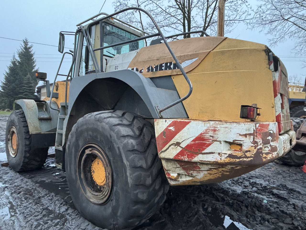 Liebherr 564 Ładowarka Silnik Słupek Blok Kolektor Głowica Tłoki Wał Korbowy CZĘŚCI - Alkūninis velenas - Žemės ūkio technika: foto 2 Liebherr 564 Ładowarka Silnik Słupek Blok Kolektor Głowica Tłoki Wał Korbowy CZĘŚCI - Alkūninis velenas - Žemės ūkio technika: foto 2