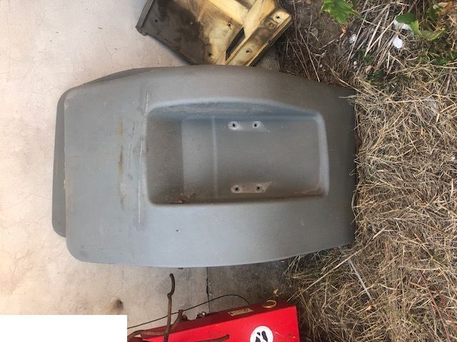 Liebherr L 554 - Błotnik Przedni Lewy | Błotnik Przedni Prawy - Sparnas - Statybinė technika: foto 4 Liebherr L 554 - Błotnik Przedni Lewy | Błotnik Przedni Prawy - Sparnas - Statybinė technika: foto 4