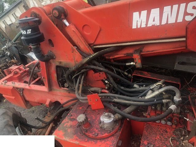 Manitou 628 - Obudowa - Kėbulas ir išorė - Teleskopinis krautuvas: foto 4 Manitou 628 - Obudowa - Kėbulas ir išorė - Teleskopinis krautuvas: foto 4