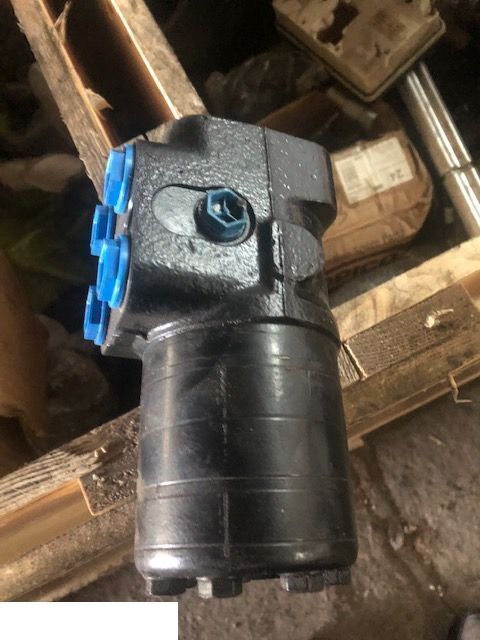 Massey Ferguson Fendt Manitou - Orbitrol Danfoss ospd 60/185 lsr - Vairavimo sistema - Žemės ūkio technika: foto 4 Massey Ferguson Fendt Manitou - Orbitrol Danfoss ospd 60/185 lsr - Vairavimo sistema - Žemės ūkio technika: foto 4