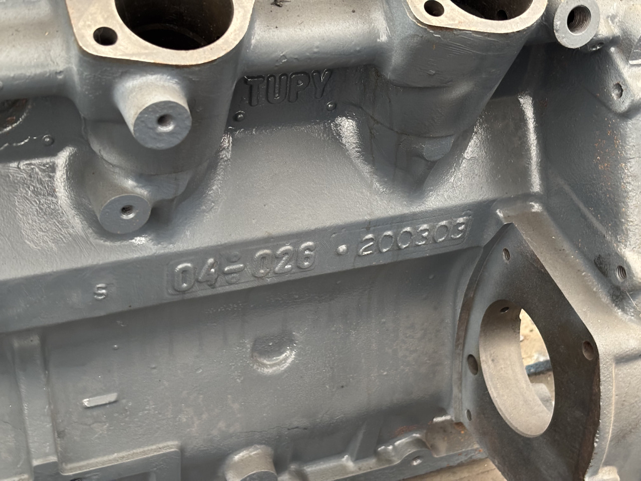 Mercedes Benz OM457LA Blok silnika A4570110501 - Cilindrų blokas - Žemės ūkio technika: foto 2 Mercedes Benz OM457LA Blok silnika A4570110501 - Cilindrų blokas - Žemės ūkio technika: foto 2