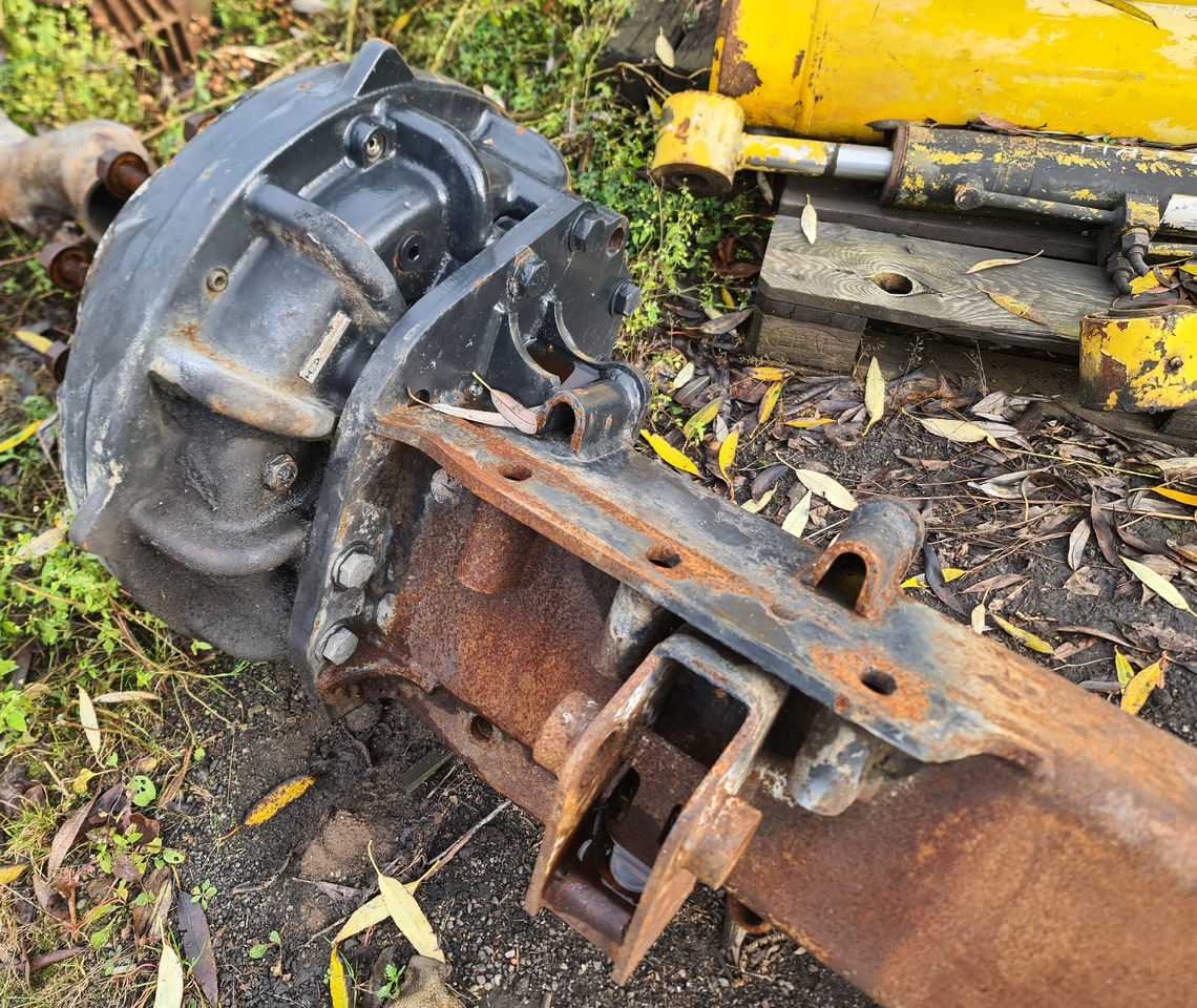 New Holland CR9.90 CX8.90 CR CX Most Zwolnica Układ Napędowy Oś Ukad Planetarny CZĘŚCI - Šoninė pavara - Žemės ūkio technika: foto 3 New Holland CR9.90 CX8.90 CR CX Most Zwolnica Układ Napędowy Oś Ukad Planetarny CZĘŚCI - Šoninė pavara - Žemės ūkio technika: foto 3