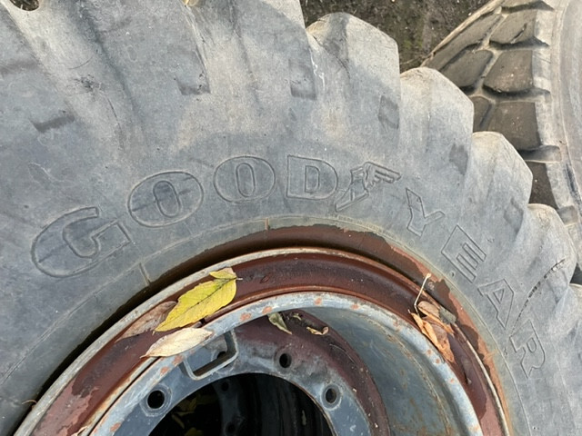Opona Goodyear 20.5r25 - Padanga - Žemės ūkio technika: foto 2 Opona Goodyear 20.5r25 - Padanga - Žemės ūkio technika: foto 2