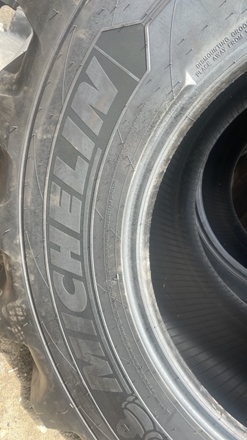 Opona Michelin 600/70r30 , 168D/165E TL Axiobib 2 - Padanga - Žemės ūkio technika: foto 2 Opona Michelin 600/70r30 , 168D/165E TL Axiobib 2 - Padanga - Žemės ūkio technika: foto 2