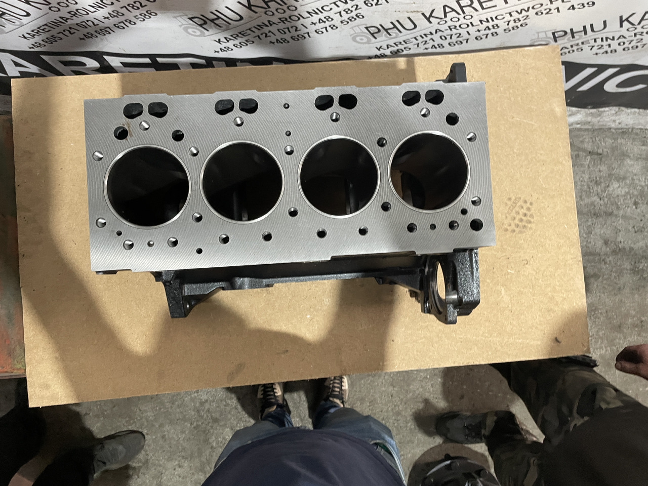 Perkins 1004.40 - blok silnika AA, AB, AC, AD, AG, AH - ZZ50293 ZZ50293 ZZ50264 NOWY - Cilindrų blokas - Žemės ūkio technika: foto 4 Perkins 1004.40 - blok silnika AA, AB, AC, AD, AG, AH - ZZ50293 ZZ50293 ZZ50264 NOWY - Cilindrų blokas - Žemės ūkio technika: foto 4