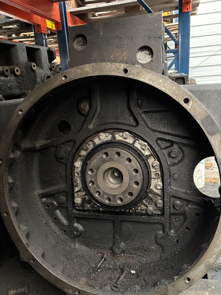 Perkins 1996/2400 Silnik Blok Miska Olejowa Wał korbowy - Alkūninis velenas - Žemės ūkio technika: foto 3 Perkins 1996/2400 Silnik Blok Miska Olejowa Wał korbowy - Alkūninis velenas - Žemės ūkio technika: foto 3