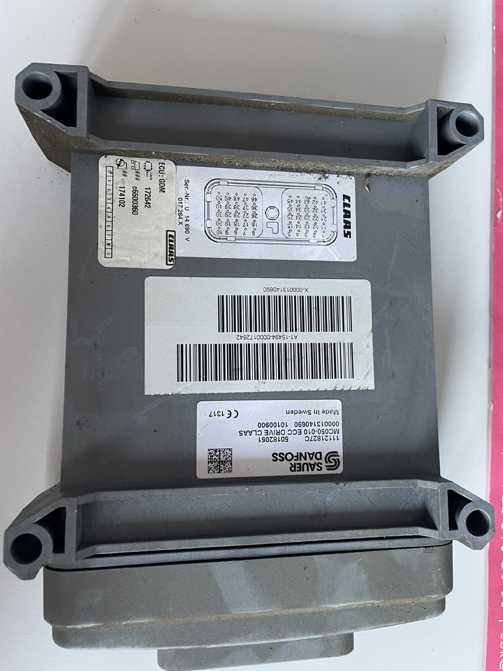 Sauer Danfoss MC050-010 ECC DRIVE 10100900 - Valdymo blokas: foto 1 Sauer Danfoss MC050-010 ECC DRIVE 10100900 - Valdymo blokas: foto 1