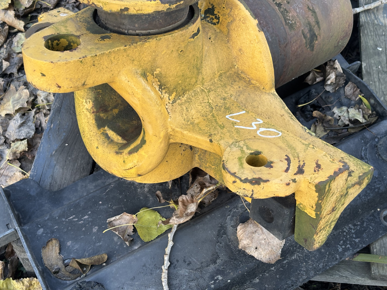 VOLVO L30 Przegub Łącznika Ramy Support Łącznik - Rėmas/ Važiuoklė - Krovimo technika: foto 3 VOLVO L30 Przegub Łącznika Ramy Support Łącznik - Rėmas/ Važiuoklė - Krovimo technika: foto 3