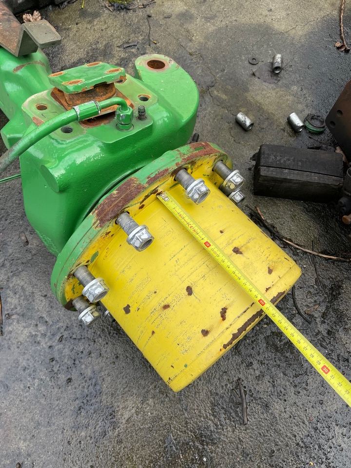 Zwolnica zwrotnica Piasta Półoś john deere - Pusašis - Žemės ūkio technika: foto 4 Zwolnica zwrotnica Piasta Półoś john deere - Pusašis - Žemės ūkio technika: foto 4