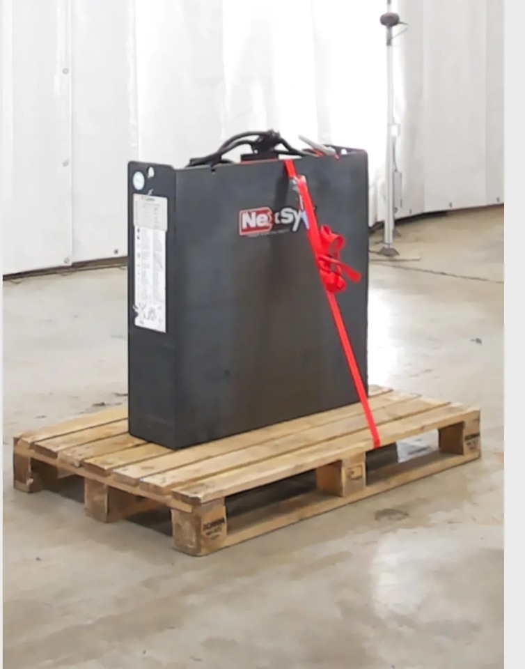 Battery 24V 24V 420Ah - Akumuliatorius - Krovimo technika: foto 1 Battery 24V 24V 420Ah - Akumuliatorius - Krovimo technika: foto 1