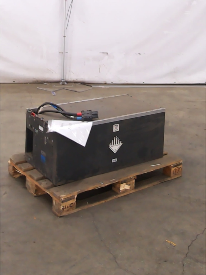 Battery 48V 268Ah/LiIon - Akumuliatorius - Krovimo technika: foto 3 Battery 48V 268Ah/LiIon - Akumuliatorius - Krovimo technika: foto 3