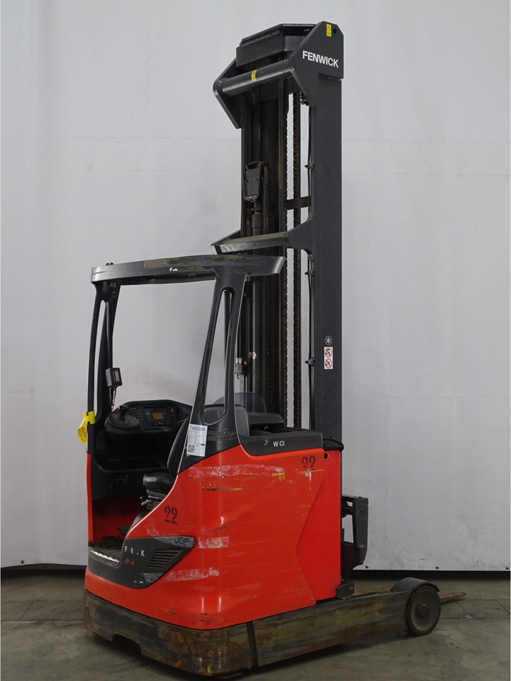 Linde R14-01 - Krautuvas su šakėmis: foto 3 Linde R14-01 - Krautuvas su šakėmis: foto 3