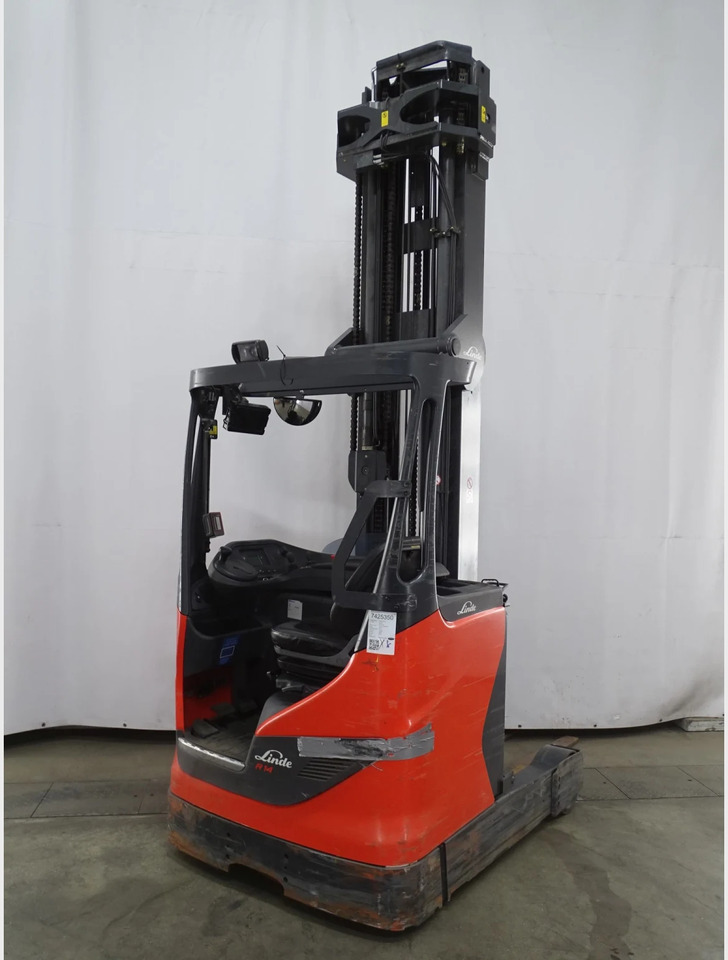 Linde R14HD-01 - Krautuvas su šakėmis: foto 3 Linde R14HD-01 - Krautuvas su šakėmis: foto 3