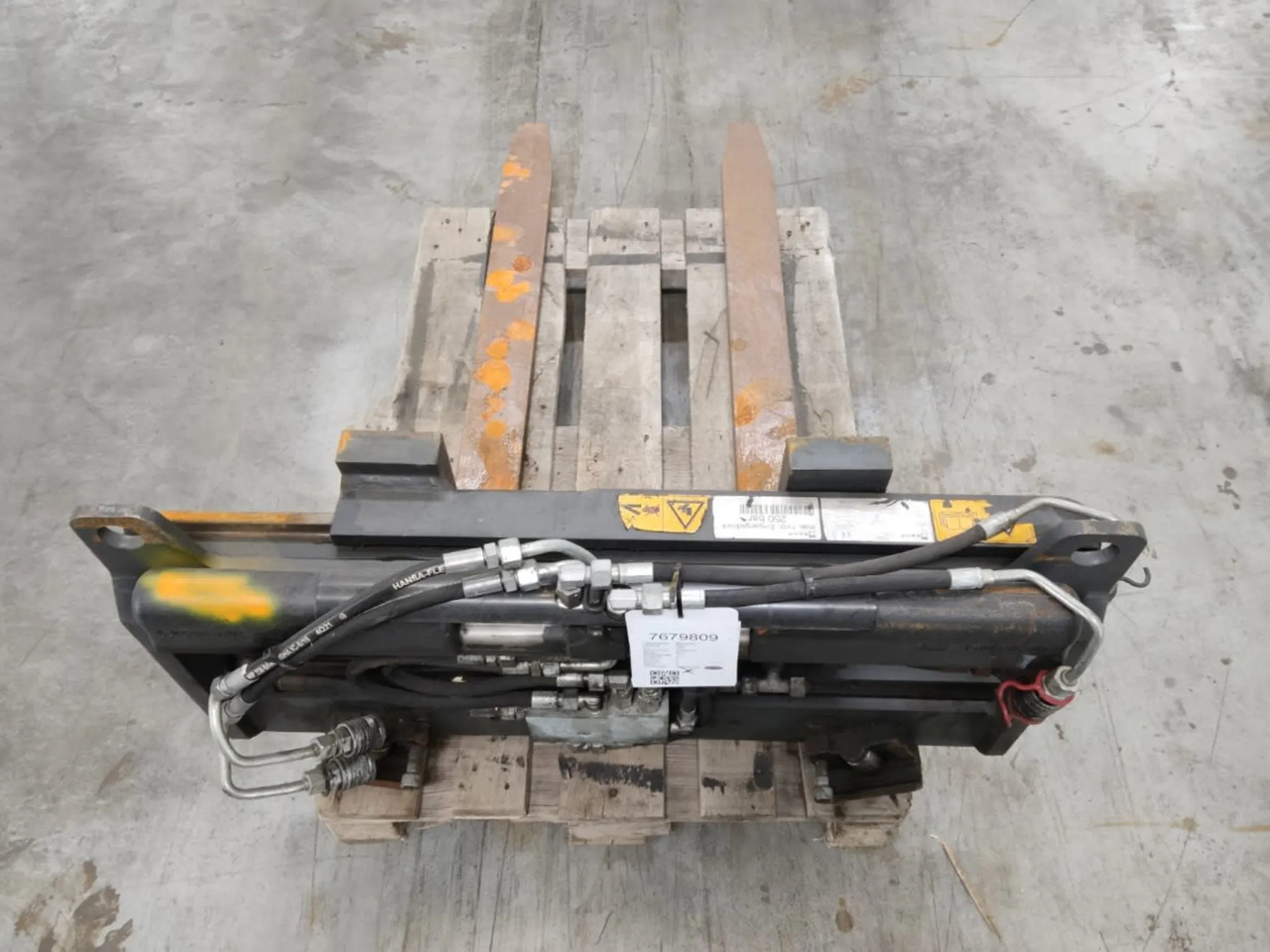 Kaup 1T411 - Padargas - Krovimo technika: foto 3 Kaup 1T411 - Padargas - Krovimo technika: foto 3