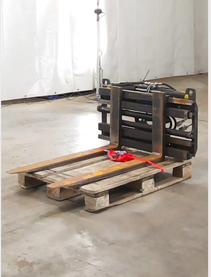 Kaup 1T411 - Padargas - Krovimo technika: foto 1 Kaup 1T411 - Padargas - Krovimo technika: foto 1