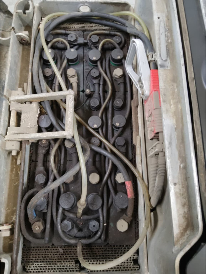 STILL EXU-S24/2400mm - Padėklų krautuvas: foto 4 STILL EXU-S24/2400mm - Padėklų krautuvas: foto 4