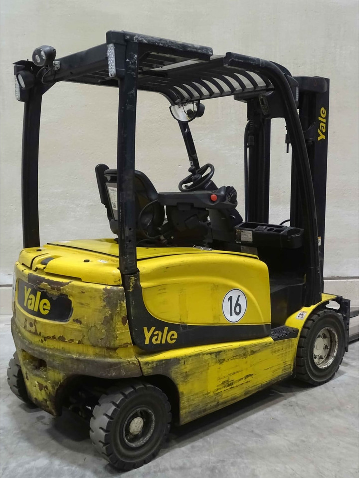 Yale ERP25VL - Elektrinis krautuvas: foto 3 Yale ERP25VL - Elektrinis krautuvas: foto 3