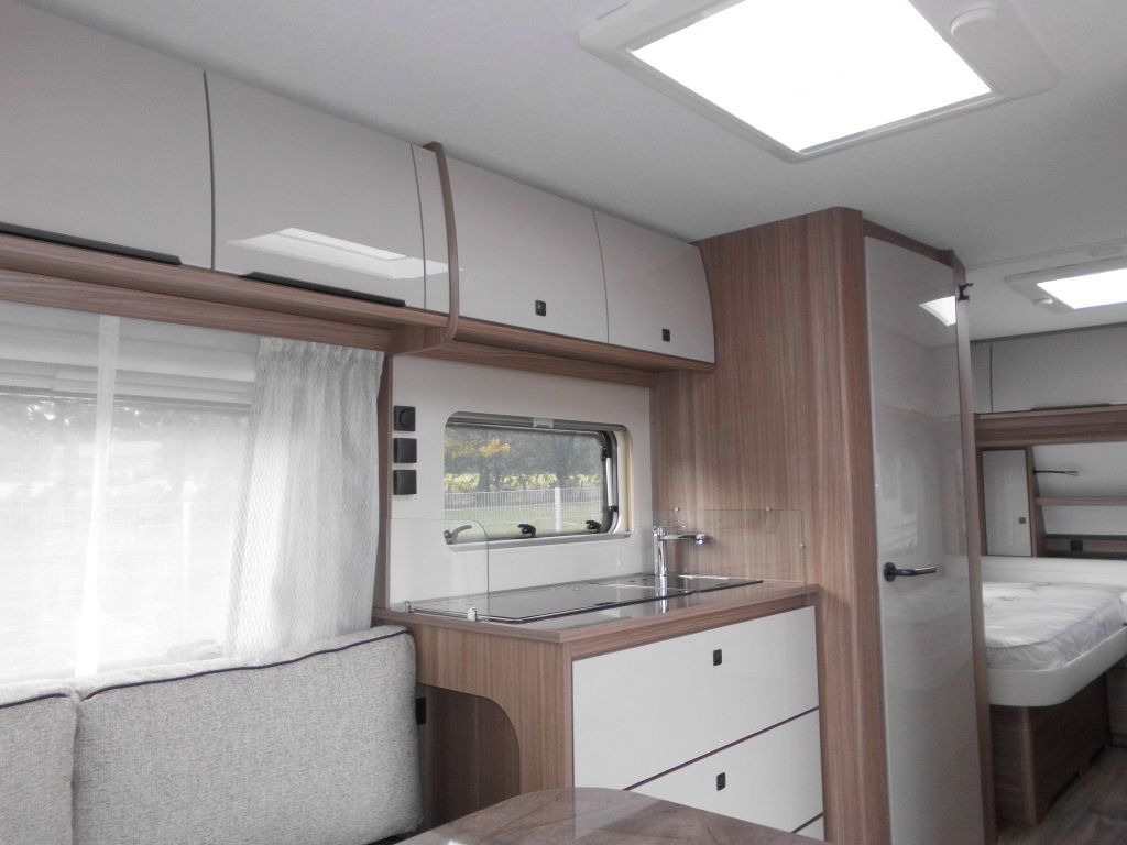 Prikabinamas namelis Fendt Tendenza 550 SG 2026 Safety 2000kg +++: foto 7