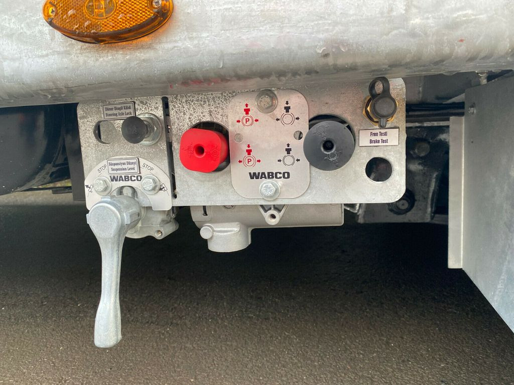 Vega/Vollverzinkt/Luft/Led/SOFORT LIEFERBAR Vega/Vollverzinkt/Luft/Led/SOFORT LIEFERBAR - Žemo profilio platforma puspriekabė: foto 5 Vega/Vollverzinkt/Luft/Led/SOFORT LIEFERBAR Vega/Vollverzinkt/Luft/Led/SOFORT LIEFERBAR - Žemo profilio platforma puspriekabė: foto 5