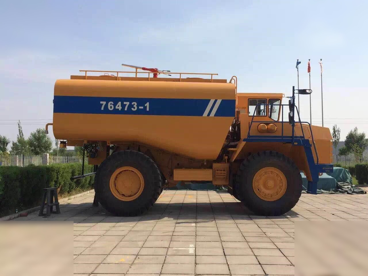 2000 BELAZ 75473 - Karjerinis savivartis: foto 1 2000 BELAZ 75473 - Karjerinis savivartis: foto 1