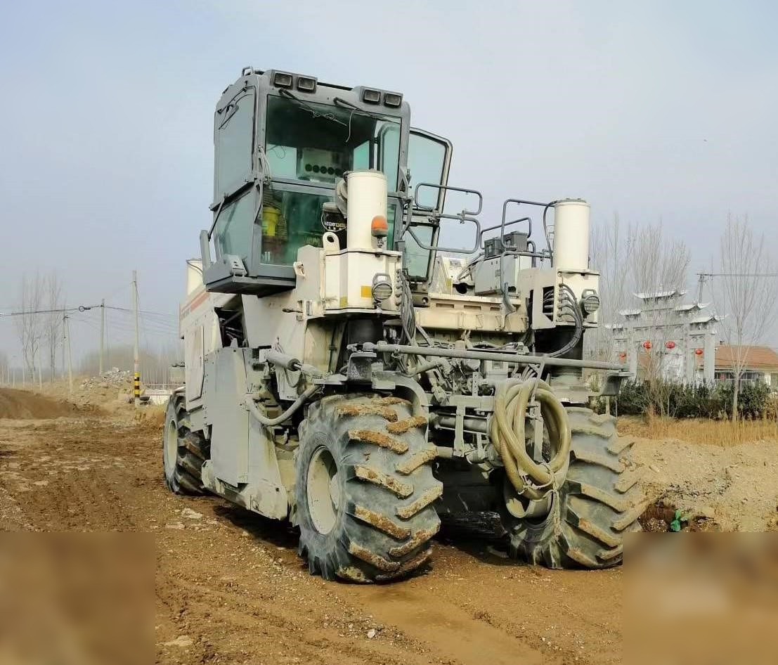2010 WIRTGEN WR2500S - Grunto stabilizatorius: foto 3 2010 WIRTGEN WR2500S - Grunto stabilizatorius: foto 3