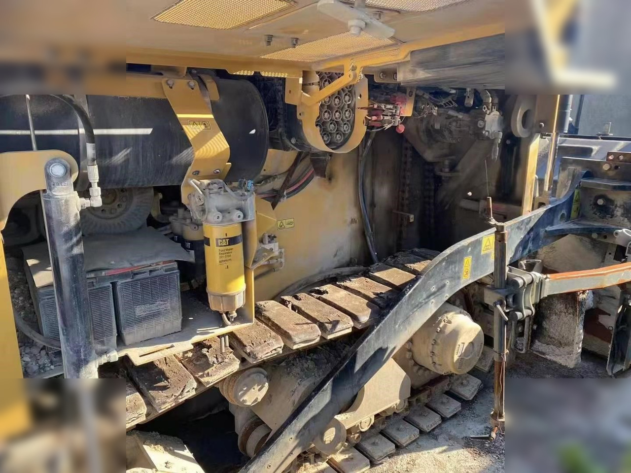 2017 CATERPILLAR AP-655F - Asfalto klotuvas: foto 5 2017 CATERPILLAR AP-655F - Asfalto klotuvas: foto 5