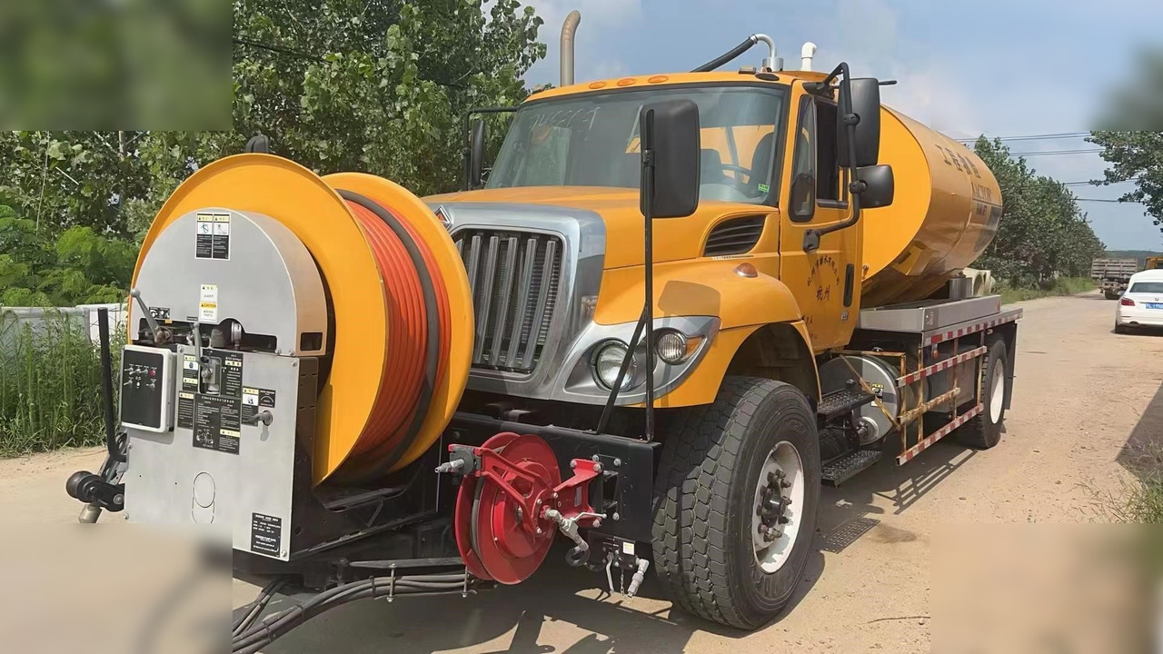 2017 VACTOR RAMJET - Asenizatorius: foto 1 2017 VACTOR RAMJET - Asenizatorius: foto 1