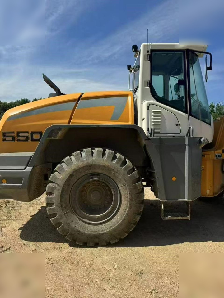 Ratinis krautuvas 2020 LIEBHERR L550: foto 9 Ratinis krautuvas 2020 LIEBHERR L550: foto 9