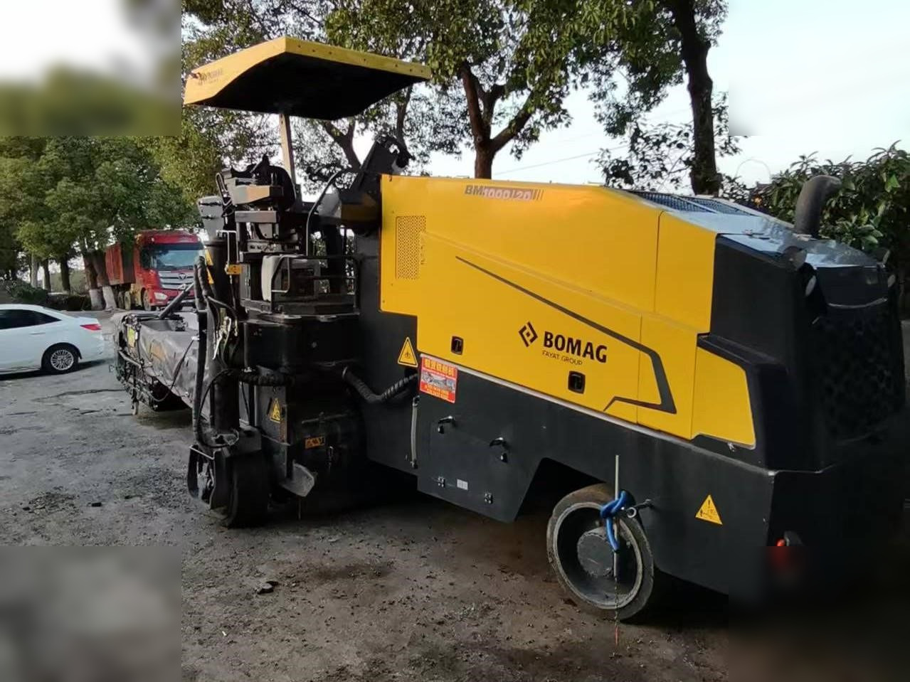 2021 BOMAG BM1000/20 - Asfalto freza: foto 1 2021 BOMAG BM1000/20 - Asfalto freza: foto 1