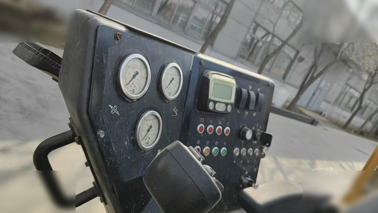 2022 VERMEER C300 - Horizontalaus gręžimo mašinos: foto 3 2022 VERMEER C300 - Horizontalaus gręžimo mašinos: foto 3
