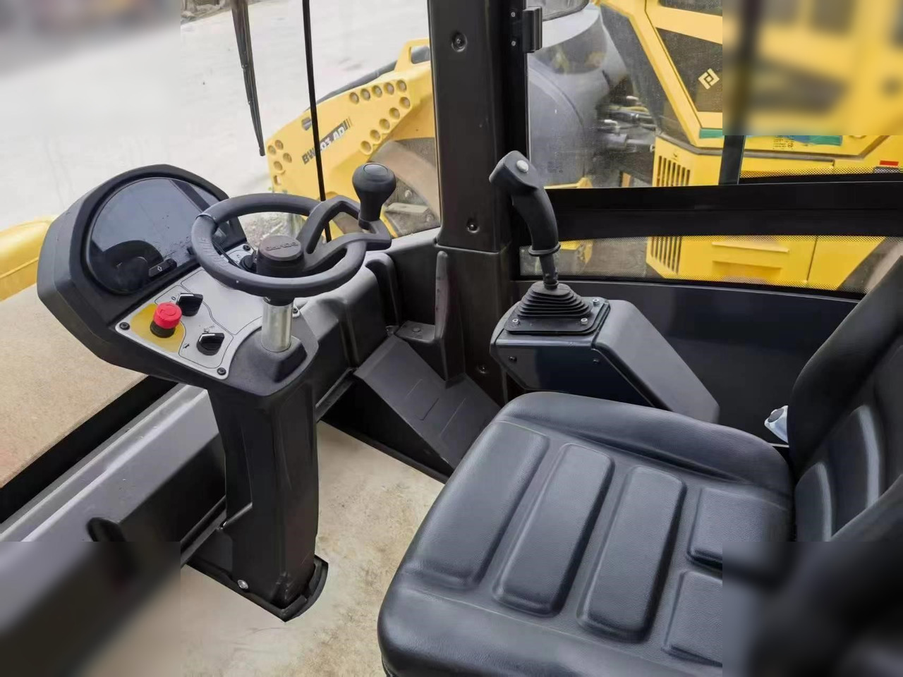 2023 BOMAG BW226-5 CL - Kompaktorius: foto 2 2023 BOMAG BW226-5 CL - Kompaktorius: foto 2