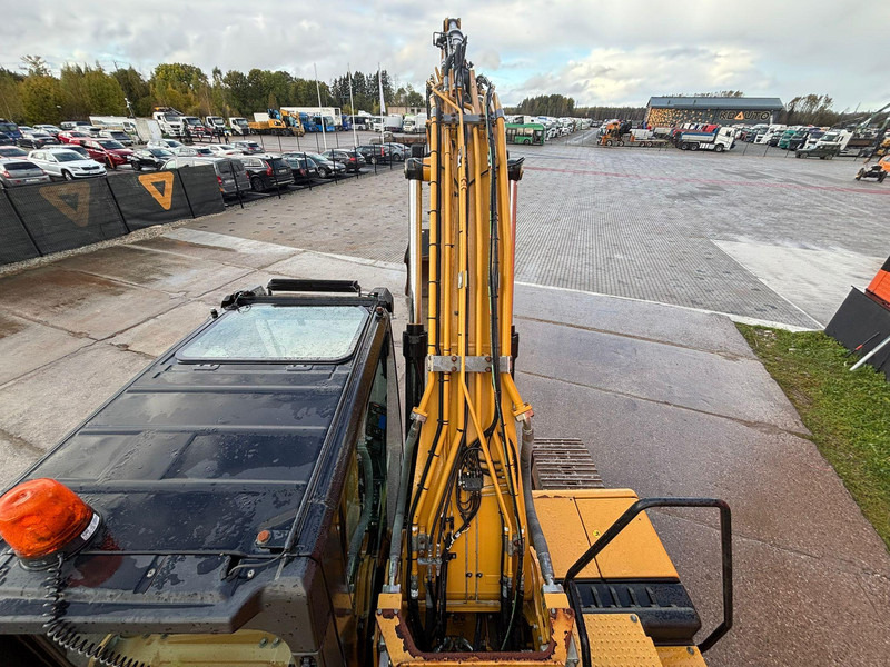 Vikšrinis ekskavatorius Caterpillar 320 ROTOTILT / CENTRAL LUBRICATION / AC / 2 BUCKETS: foto 12