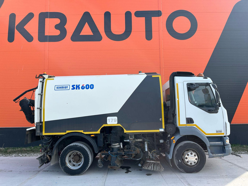 DAF LF 55.180 4x2 Schmidt SK 600 Dual LP - Gatvių šlavimo mašina: foto 4 DAF LF 55.180 4x2 Schmidt SK 600 Dual LP - Gatvių šlavimo mašina: foto 4