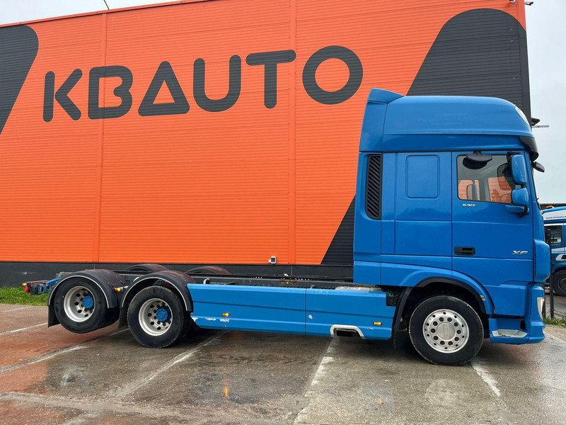 DAF XF 530 6x2 PTO / CHASSIS L=6074 mm - Važiuoklės sunkvežimis: foto 4 DAF XF 530 6x2 PTO / CHASSIS L=6074 mm - Važiuoklės sunkvežimis: foto 4