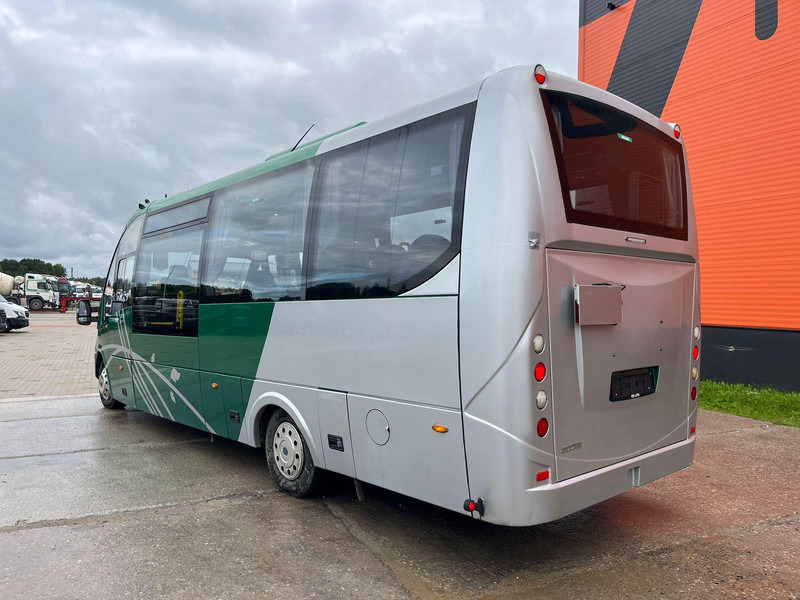 Iveco First 4x2 22 SEATS / AC / WEBASTO - Mikroautobusas, Keleivinis furgonas: foto 5 Iveco First 4x2 22 SEATS / AC / WEBASTO - Mikroautobusas, Keleivinis furgonas: foto 5