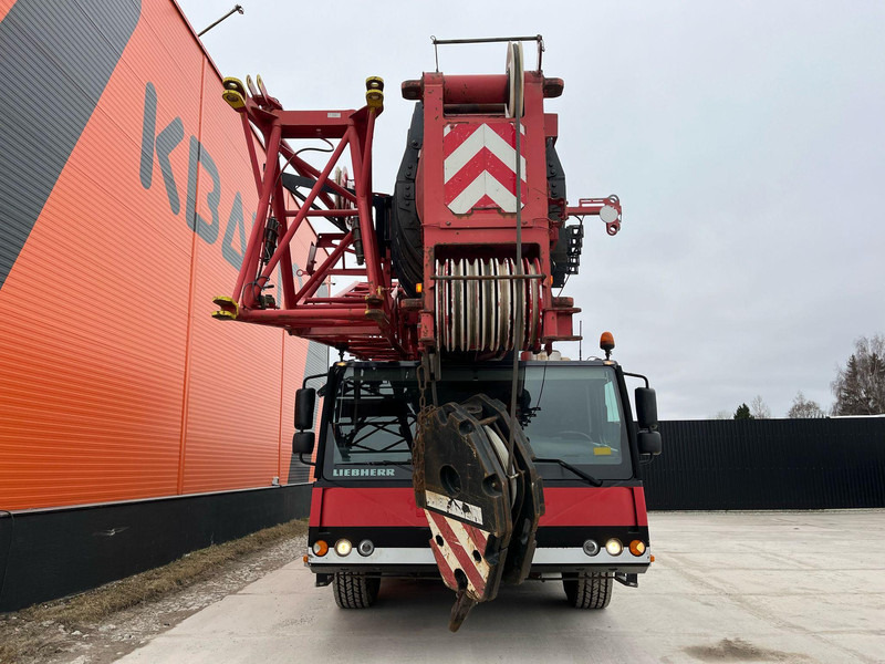 Liebherr LTM 1220-5.2 10x6 MAX. LIFTING CAPACITY 220 ton / MAX. LIFTING HEIGHT 101 m - Autokranas: foto 3 Liebherr LTM 1220-5.2 10x6 MAX. LIFTING CAPACITY 220 ton / MAX. LIFTING HEIGHT 101 m - Autokranas: foto 3