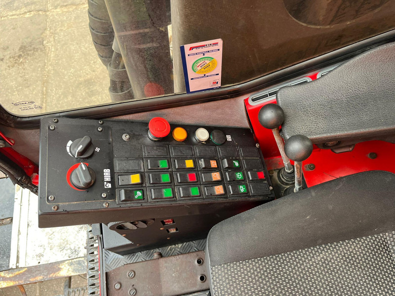 Kranas-manipuliatorius - Sunkvežimis Loglift F108S79: foto 15 Kranas-manipuliatorius - Sunkvežimis Loglift F108S79: foto 15