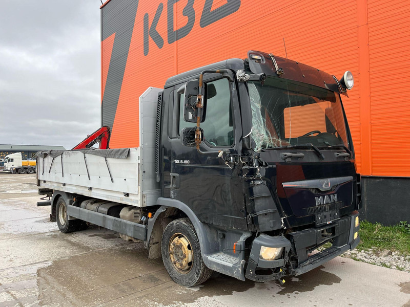 MAN TGL 8.180 4x2 CAB DAMAGE ! / Fassi F28 / PLATFORM L=4366 mm - Platforminis/ Bortinis sunkvežimis, Sunkvežimis su kranu: foto 4 MAN TGL 8.180 4x2 CAB DAMAGE ! / Fassi F28 / PLATFORM L=4366 mm - Platforminis/ Bortinis sunkvežimis, Sunkvežimis su kranu: foto 4