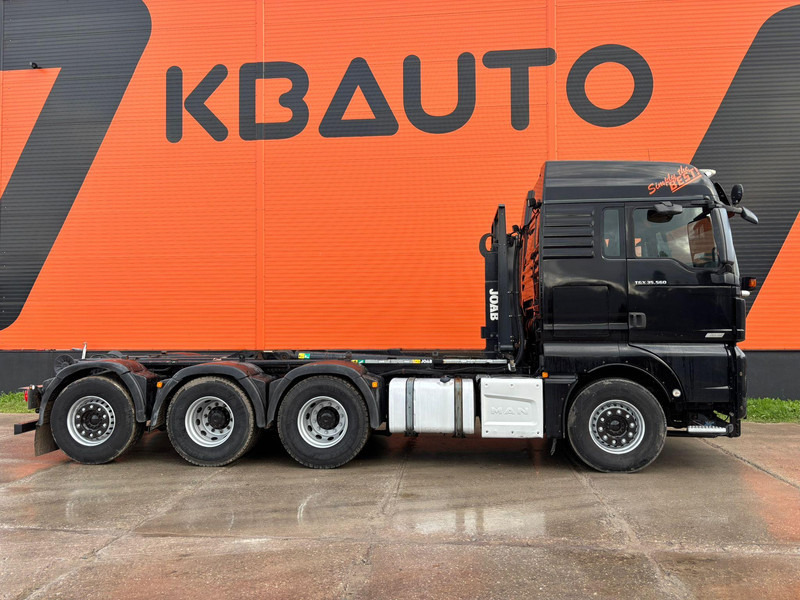 MAN TGX 35.560 8x4*4 LOW MILEAGE ! / INTARDER / JOAB 24 ton / L=5600 mm / SNOW PLOW EQUIPMENT - Hook-lift sunkvežimis: foto 4 MAN TGX 35.560 8x4*4 LOW MILEAGE ! / INTARDER / JOAB 24 ton / L=5600 mm / SNOW PLOW EQUIPMENT - Hook-lift sunkvežimis: foto 4