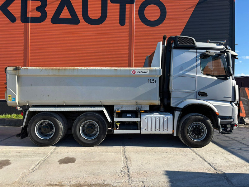 Mercedes-Benz Arocs 2658 6x4 RETARDER / BOX L=4541mm - Savivartis sunkvežimis: foto 4 Mercedes-Benz Arocs 2658 6x4 RETARDER / BOX L=4541mm - Savivartis sunkvežimis: foto 4