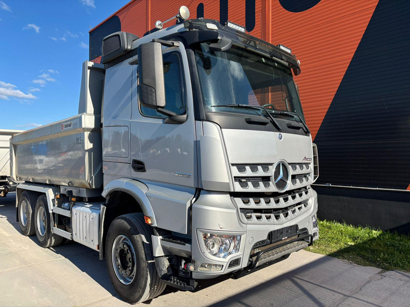 Mercedes-Benz Arocs 2658 6x4 RETARDER / BOX L=4541mm - Savivartis sunkvežimis: foto 3 Mercedes-Benz Arocs 2658 6x4 RETARDER / BOX L=4541mm - Savivartis sunkvežimis: foto 3