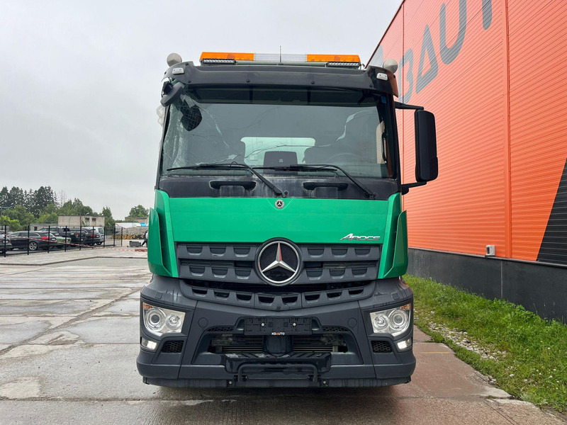 Mercedes-Benz Arocs 3246 8x4 DAMAGED ! / INTERMIX 10 m3 - Betonvežis: foto 2 Mercedes-Benz Arocs 3246 8x4 DAMAGED ! / INTERMIX 10 m3 - Betonvežis: foto 2