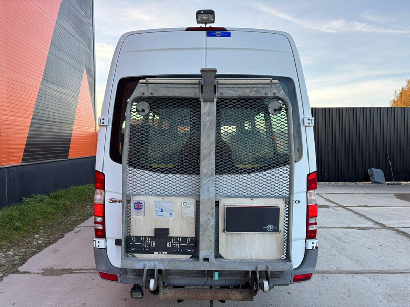 Mikroautobusas, Keleivinis furgonas Mercedes-Benz Sprinter 516 CDI 12 SEATS / WHEELCHAIR LIFT: foto 6 Mikroautobusas, Keleivinis furgonas Mercedes-Benz Sprinter 516 CDI 12 SEATS / WHEELCHAIR LIFT: foto 6