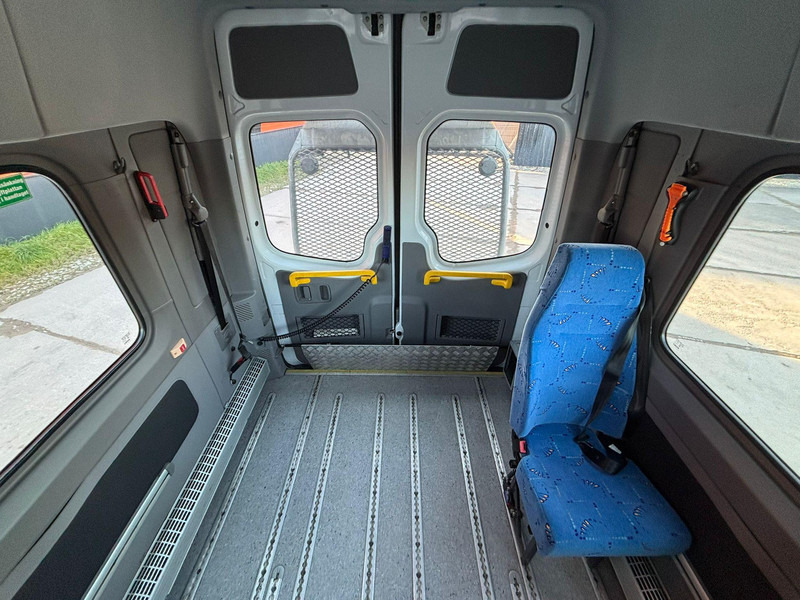 Mikroautobusas, Keleivinis furgonas Mercedes-Benz Sprinter 516 CDI 12 SEATS / WHEELCHAIR LIFT: foto 16 Mikroautobusas, Keleivinis furgonas Mercedes-Benz Sprinter 516 CDI 12 SEATS / WHEELCHAIR LIFT: foto 16