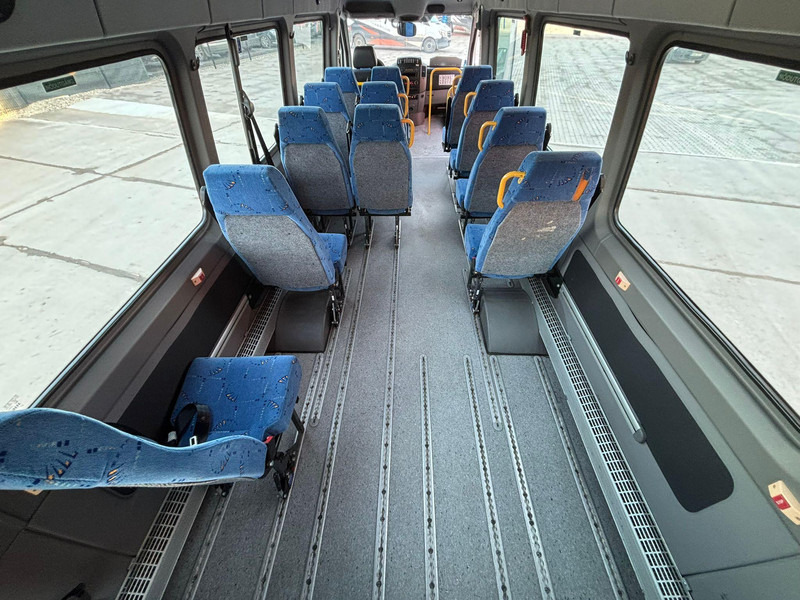 Mikroautobusas, Keleivinis furgonas Mercedes-Benz Sprinter 516 CDI 12 SEATS / WHEELCHAIR LIFT: foto 17 Mikroautobusas, Keleivinis furgonas Mercedes-Benz Sprinter 516 CDI 12 SEATS / WHEELCHAIR LIFT: foto 17