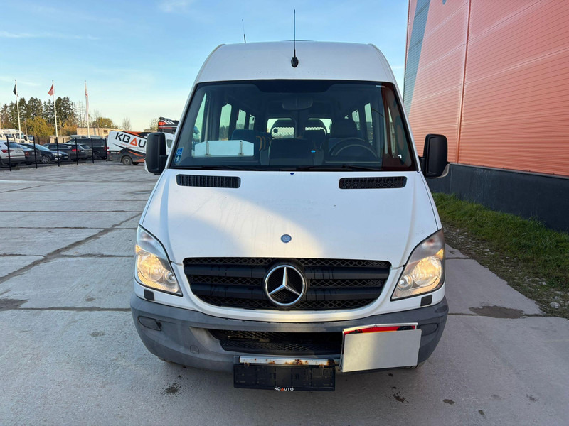 Mercedes-Benz Sprinter 516 CDI 12 SEATS / WHEELCHAIR LIFT - Mikroautobusas, Keleivinis furgonas: foto 2 Mercedes-Benz Sprinter 516 CDI 12 SEATS / WHEELCHAIR LIFT - Mikroautobusas, Keleivinis furgonas: foto 2